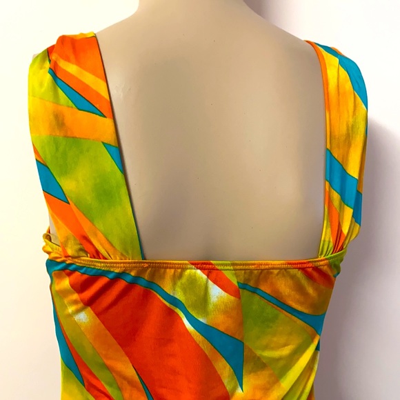 Colorful Top - Picture 3 of 4